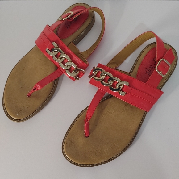 - Sofft Sandals - Picture 5 of 8